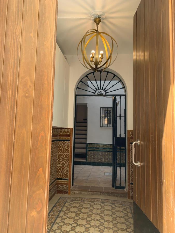 Aparbel Flota Appartement Sevilla Buitenkant foto